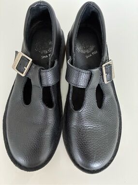 Red Or Dead T Bar Shoes Womens Black Leather Mary Jane Buckle Flats US Size 7.5